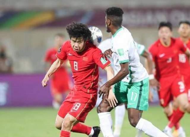 踢假球球员爆料视频播放,球员亲述惊人视频播放全程  第2张